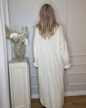 Load image into Gallery viewer, Lång Cardigan Bella Offwhite
