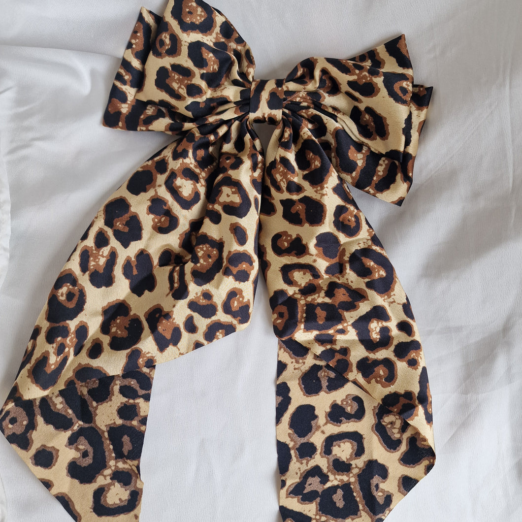 Lazo con clip Leopardo 30 cm