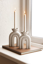 Cargar imagen en el visor de la galería, Candleholder Giovanna Cremewhite 17 cm
