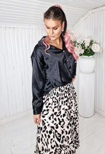 Ladda upp bild till gallerivisning, Smockkjol Ally Leopard Svart
