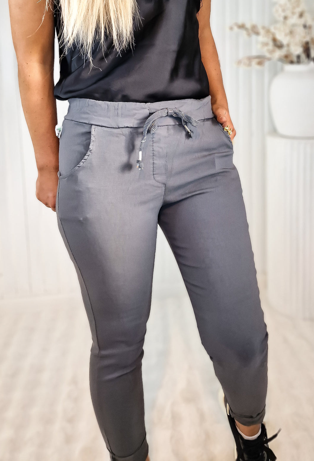 Pantalón milagro liso Gris