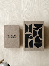 Load image into Gallery viewer, Coffe Table Books Zafari moments 2-pack
