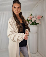 Ladda upp bild till gallerivisning, Kimono Wilma Beige
