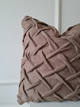 Load image into Gallery viewer, Cushion cover HAVANA 50x50cm Nougat
